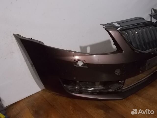 Бампер передний бу Skoda Octavia A7 OEM 5E0807221