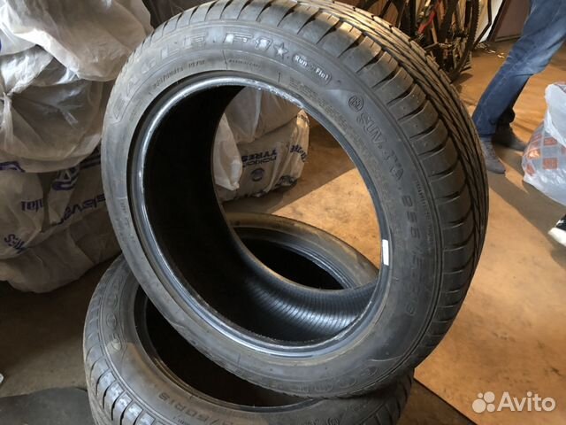 Goodyear Eagle F1 Asymmetric SUV 255/50 R19 Runfla