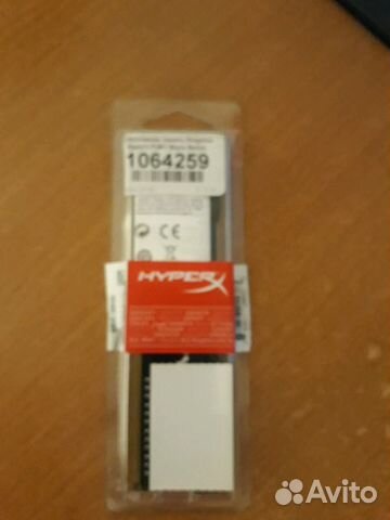 DDR 4 hyperx 4 GB 2666 cl15 288