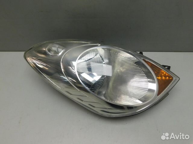 Фара правая Nissan Note (E11) 96775 Фара правая Nissan Note (E11) 96775
