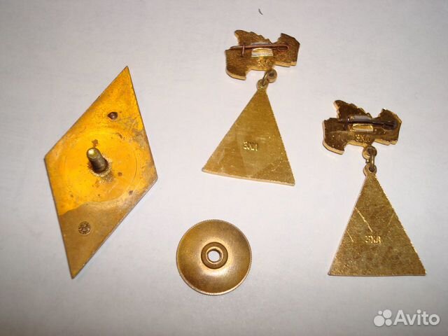 Знак (ромб) мэи и два знака Знак (ромб) мэи и два знака