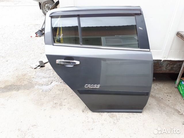 Geely MK Cross - дверь задняя правая Geely MK Cross - дверь задняя правая
