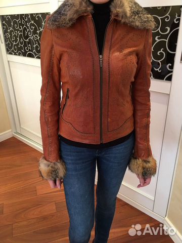 Кожаная куртка 42/44