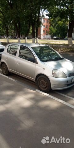 Toyota Yaris 1.0 МТ, 2001, 250 000 км