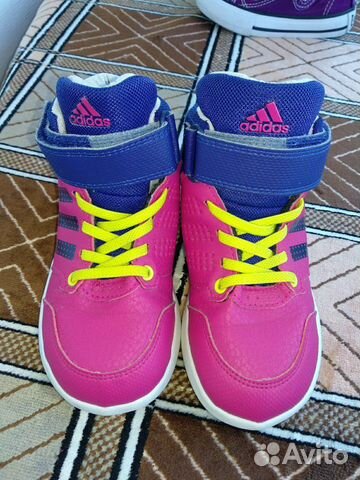 Кроссовки adidas. Оригинал