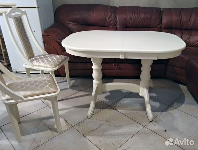 Стол овальный слоновая кость