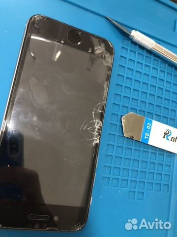 Защитные стекла на iPhone. Наклеим бесплатно