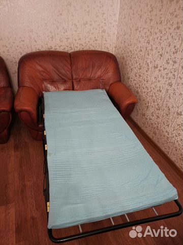 Продам комплект мягкой мебели