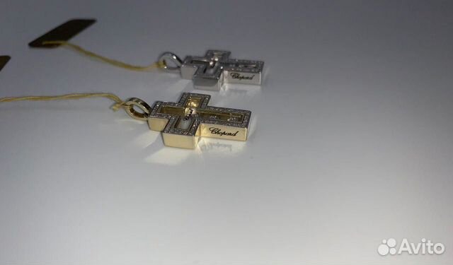 Крест chopard из золота с бриллиантами