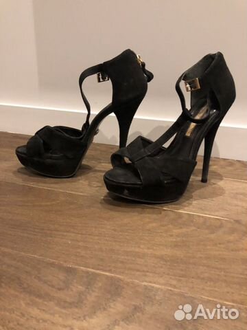 Босоножки Buffalo London