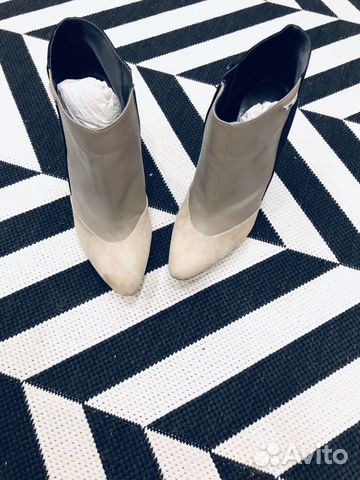 Ботильоны Calvin Klein Ботильоны Calvin Klein