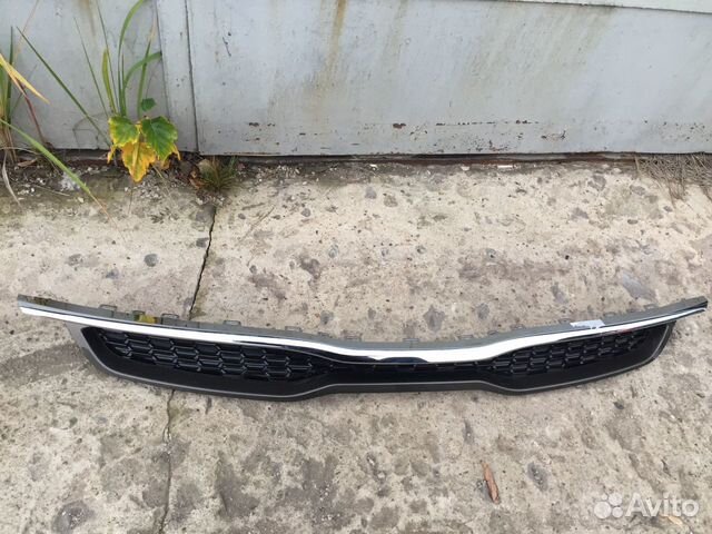 Решётка радиатор Kia Rio 4 год 2017 богатая Решётка радиатор Kia Rio 4 год 2017 богатая