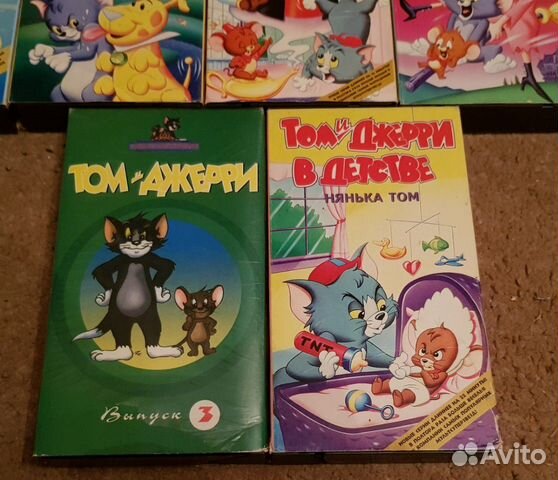 Licensierad VHS-band av Tom och Jerry i barndomen 89323021124 köp 3.