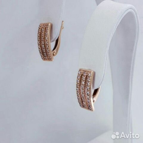 Серьги из золота с фианитами