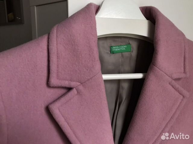 Продаётся пальто United Colors of Benetton Продаётся пальто United Colors of Benetton