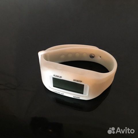 Фитнес трекер/ Фитнес браслет/ Фитнес часы. Новый