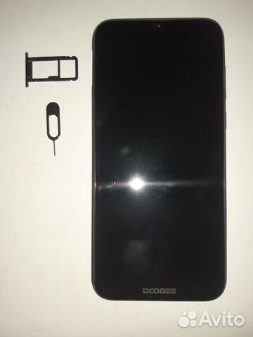 Смартфон Doogee Y8