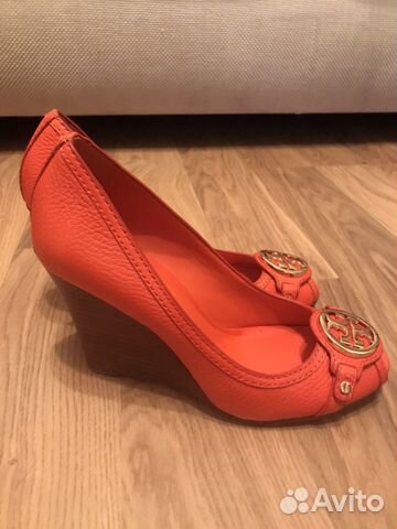 Туфли на танкетке Tory Burch
