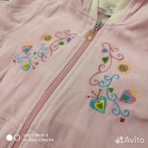 Плюшевая кофта для девочки (рост 116) Плюшевая кофта для девочки (рост 116)