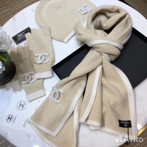 Шапка+шарф+перчатки chanel Шапка+шарф+перчатки chanel