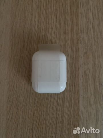 Apple AirPods 2 Apple AirPods 2