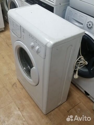Продаётся Стиральная машина бу Indesit узкий 32см Продаётся Стиральная машина бу Indesit узкий 32см
