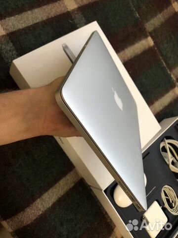 Apple MacBook Pro 13 Apple MacBook Pro 13