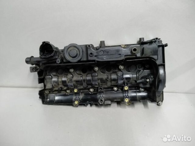 Клапанная крышка бмв 5-серия F10/F11 / BMW N47d20