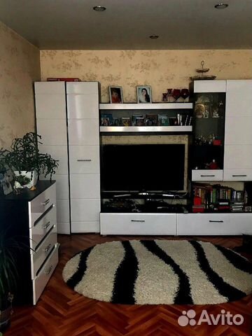 2-к квартира, 42 м², 1/5 эт.