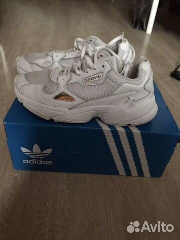 Кроссовки adidas originals falcon Кроссовки adidas originals falcon
