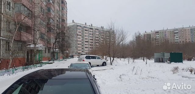 4-к квартира, 76 м², 1/10 эт.