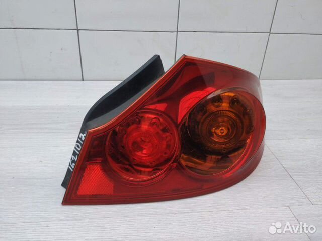Фонарь правый 26550JK00B Infiniti G35 V36 Фонарь правый 26550JK00B Infiniti G35 V36