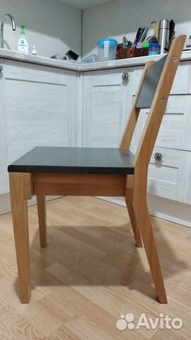 Стул из натурального дерева