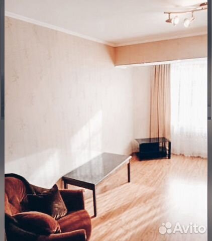 купить квартиру Александра Суворова 42