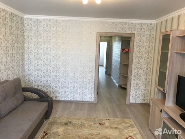 2-к квартира, 65 м², 8/10 эт.