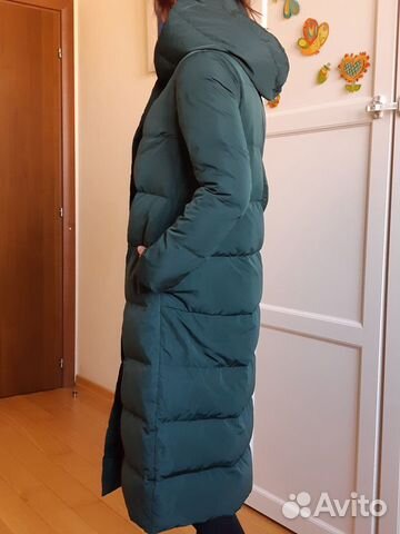 Продам пальто-пуховик с капюшоном 46р цвет зеленый Продам пальто-пуховик с капюшоном 46р цвет зеленый