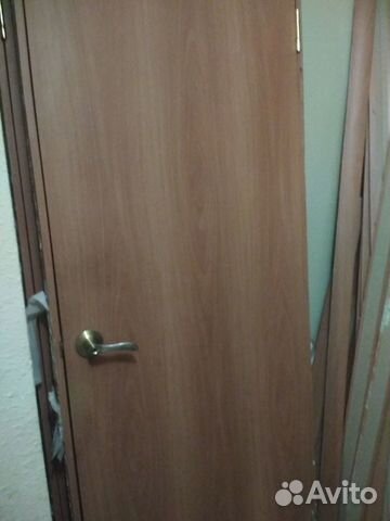 Двери межкомнатные б/у