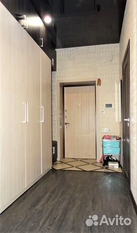 1-к квартира, 60 м², 1/6 эт. 1-к квартира, 60 м², 1/6 эт.