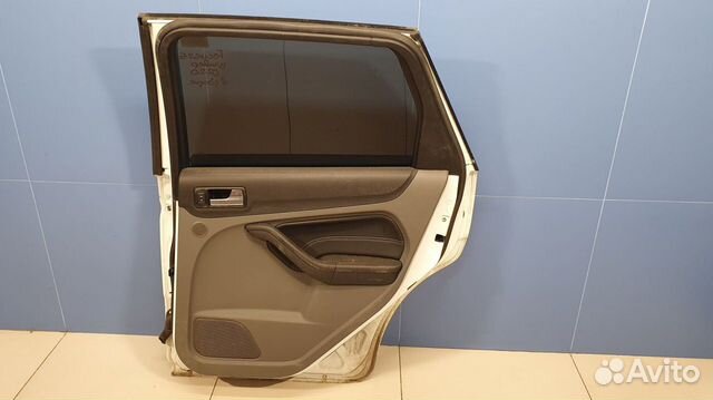 Дверь правая задняя Ford Focus 2.5 Дверь правая задняя Ford Focus 2.5