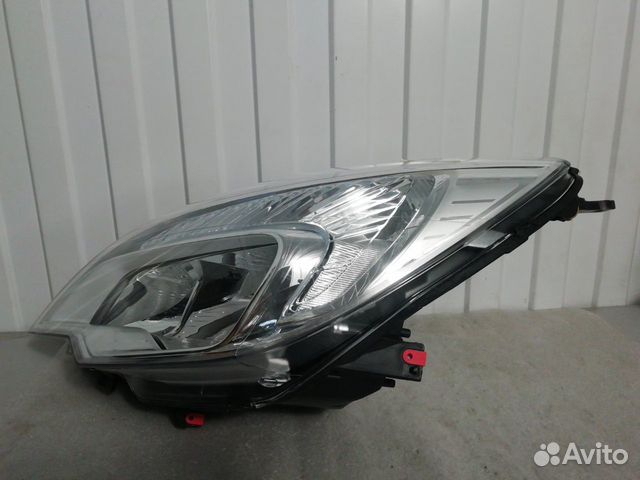 Фара галоген передняя левая Opel Meriva B S10 Фара галоген передняя левая Opel Meriva B S10