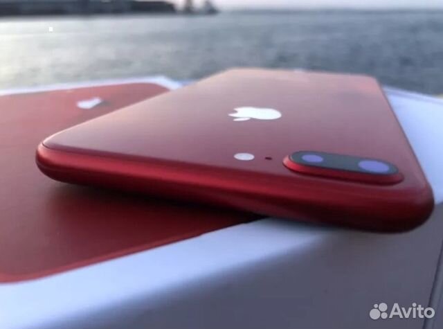 iPhone 8 Plus 64гб Red LTE