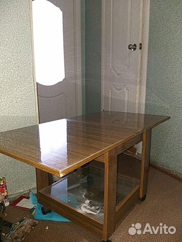 Стол журнальный