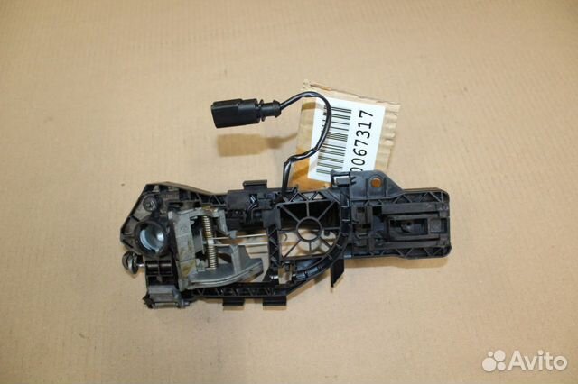 Ручка двери нaружная правая передняя Volkswagen Pa