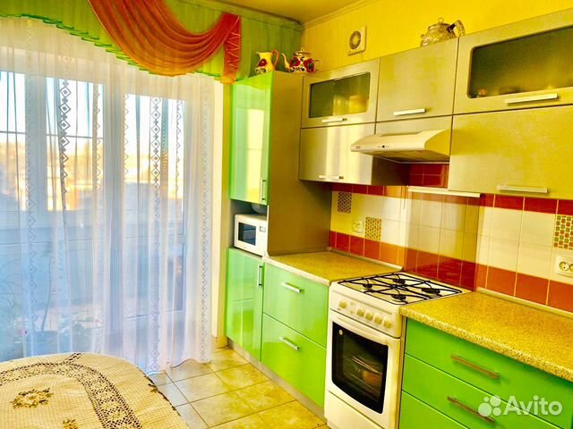 2-к квартира, 65 м², 6/10 эт.