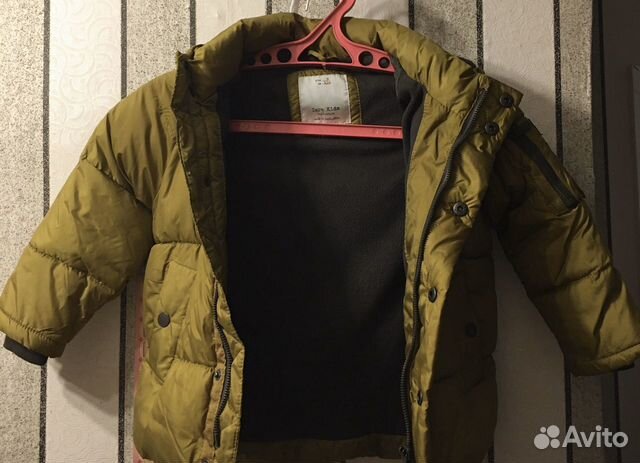 Куртка Zara Kids сезон осень/весна, утеплённая Куртка Zara Kids сезон осень/весна, утеплённая