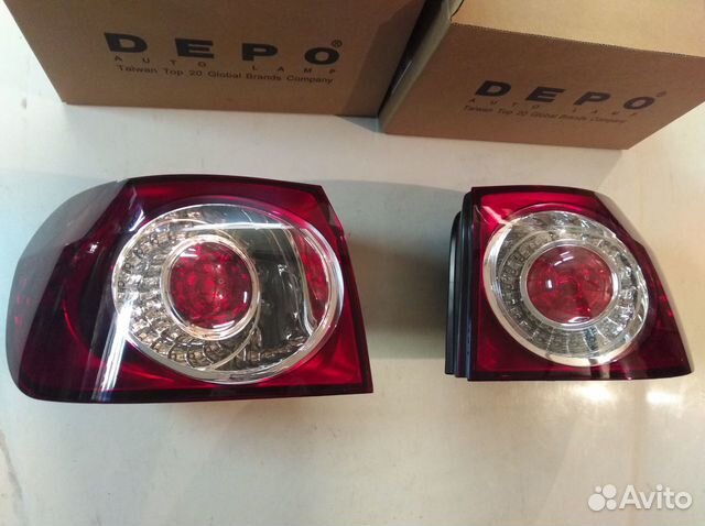 Фонарь Фольксваген Гольф 5 плюс рестайлинг