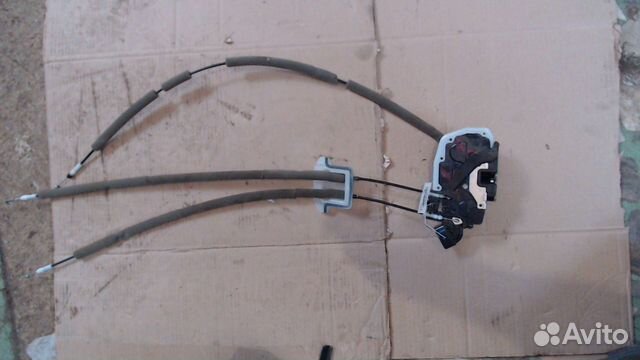 Замок двери правый передний Infiniti G, 2010 Замок двери правый передний Infiniti G, 2010