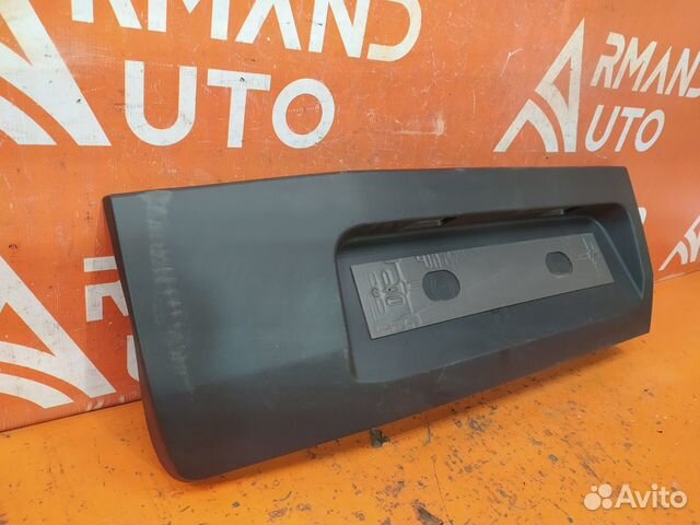 Накладка двери багажника задняя левая Ford Transit Накладка двери багажника задняя левая Ford Transit