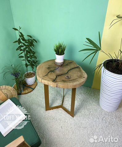 Столик из спила дуба Thunder Epoxy Столик из спила дуба Thunder Epoxy
