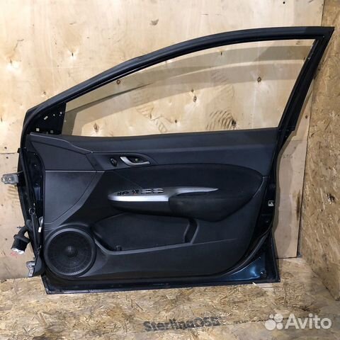 Дверь передняя правая на Honda Civic 5D Дверь передняя правая на Honda Civic 5D